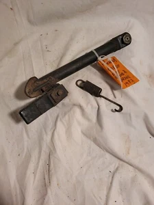 KICK STAND SIDE MOUNT BRACKET SPRING CB550SC CB650SC NIGHTHAWK 83-85 84 HONDA - Picture 1 of 3