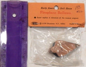 VTG New Shackman Miniature Dollhouse Furniture "FIREPLACE BELLOWS" Brown Black - Picture 1 of 3