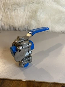 SVF-FCI D66666TT 1/2" Stainless Steel 3-Way Ball Valve Socket Weld 1500S1 Psi - Picture 1 of 4
