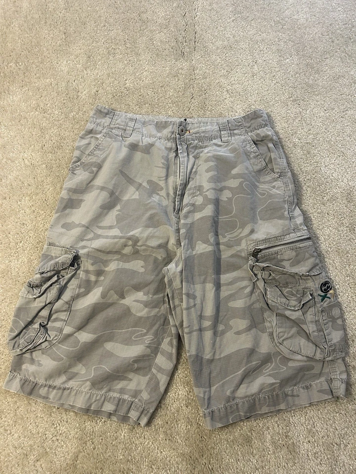 Винтажные мужские шорты-карго Billabong с вышивкой 31 камуфляж с надписью логотип - Изображение 1 из 4