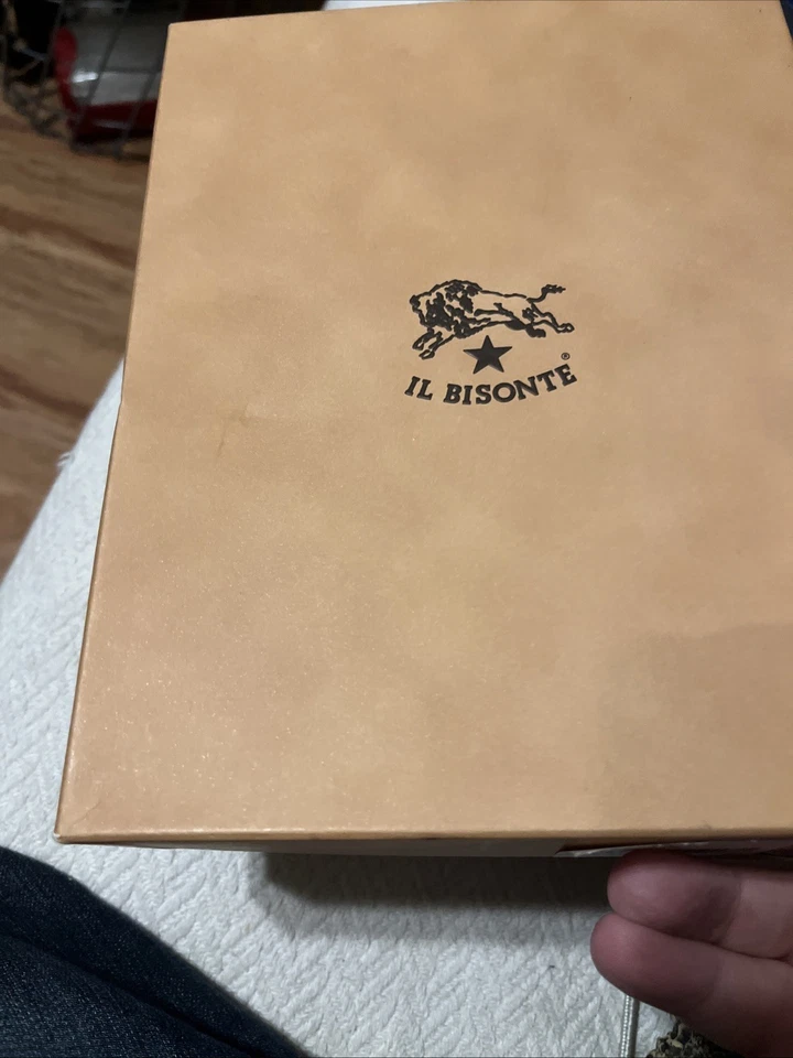IL BISONTE Notebook Cover Leather Logo 13×9cm New In Box With Cover Bag - Image 1 of 4