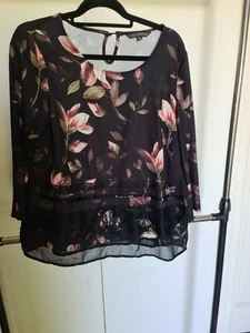 Ladies Top Size 14 Liz Jordan Black Floral Gorgeous Lace Design 3/4 Sleeve - Picture 1 of 13