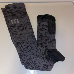 I N - Kompressions-Kniestrümpfe - Bild 1 von 2