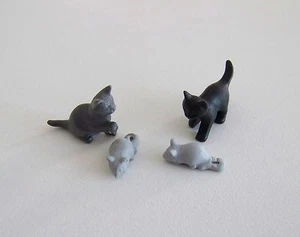 PLAYMOBIL (T3124) FERME - Lot de 2 Chatons Noir & Gris & de 2 Souris Grises - Picture 1 of 1