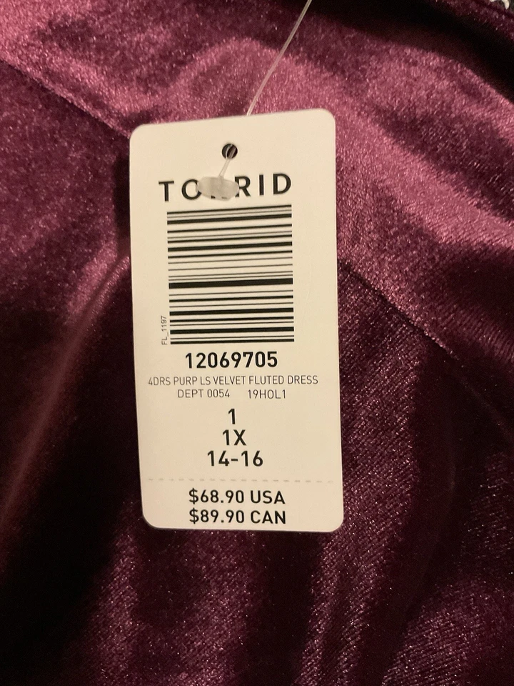 Vestido de Fiesta Torrid Invierno Talla 1 Foto 1 de 3