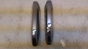 Par de protectores contra parachoques traseros para Oldsmobile Cutlass 1962 sedán de 2 puertas - Imagen 1 de 6