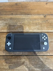 Nintendo Switch Lite - Grigio Ricambi/Riparazione - Difettoso Vedi Descrizione Solo Unità - Foto 1 di 11