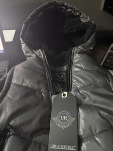 NWT Urban Republic Boys 18M-24M Size Charcoal Puffer Jacket - Picture 1 of 4
