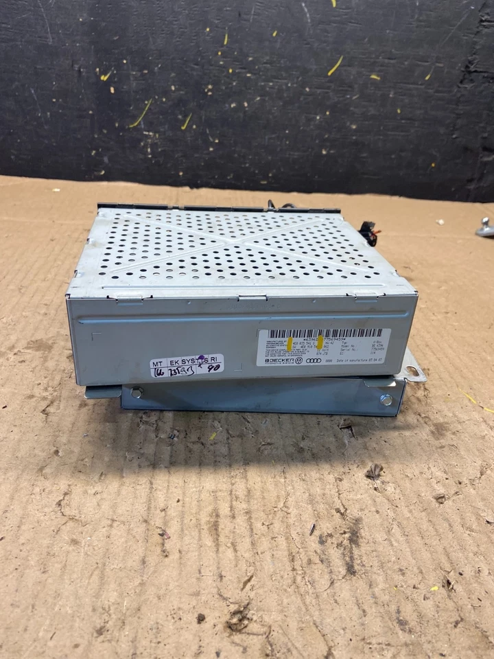 Juego de módulos de radio control por satélite Audi A6 2007-2010 OEM T4293 DG Foto 1 de 4