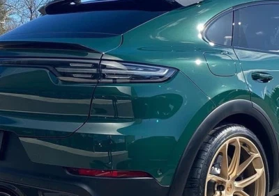 BASF(OEM) Touch Up Paint Bottle for Porsche Goodwood Green Metallic Z6X Foto 1 de 4