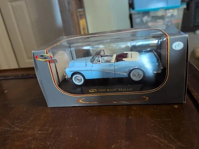 Buick Skylark 1953 blanco escala 1/32 diecast modelo de coche por modelos exclusivos Foto 1 de 2