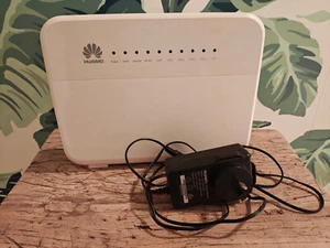 HUAWEI HG659 HOME GATEWAY WIFI 802.11AC MODEM ROUTER - Picture 1 of 1