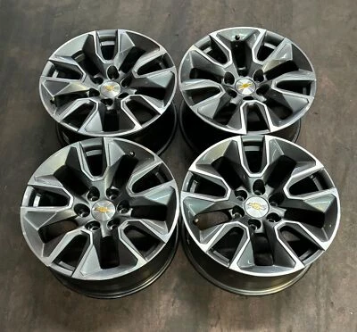 Set of OEM Takeoff '00-'24 Chevrolet Silverado 1500 RST 20" Grey Machined Wheels - Image 1 of 4