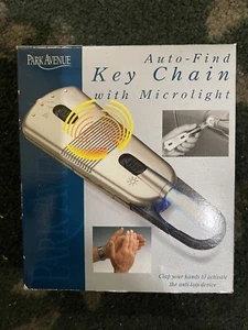 PARK AVE KEY CHAIN W/ LIGHT & AUTO FIND - Picture 1 of 3
