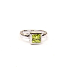 Natural Peridot Ring, 925 Silver Ring Faceted Square Shape Handmade 2.50 US Ring - Picture 1 of 4
