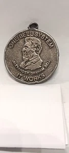 1976 ~ ONE BELL SYSTEM IT WORKS ALEXANDER GRAHAM BELL TOKEN (KEY FOB) - Picture 1 of 2