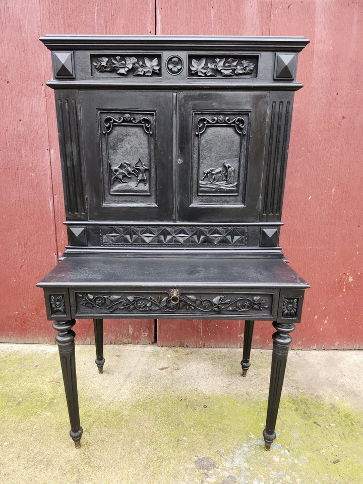 Антикварный резной азиатский черный шкаф с секретными отделениями. Около 1900 г. - Изображение 1 из 4