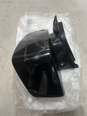 NOS 1988-2006 Yamaha Blaster Front Right Fender Black  2xj-21556-80 - image 1 of 3