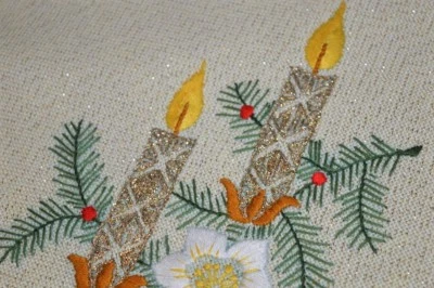 NATAL GLAM UP COM MAGNÓLIAS E BRILHO METÁLICO DOURADO! TOALHA DE MESA ALEMÃ VINTAGE - Imagem 1 de 4