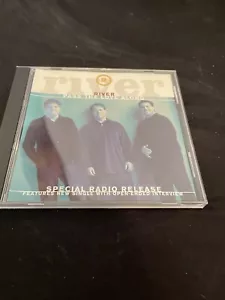 River: Pass The Love Along Music Single CD Very Good - Imagen 1 de 3