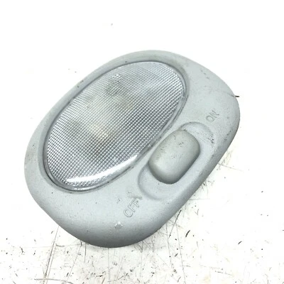 LÁMPARA CORTESÍA LECTURA LUZ INTERIOR HYUNDAI SANTA FE MK1 2.0 CRDI 2001 - 2005 Foto 1 de 2