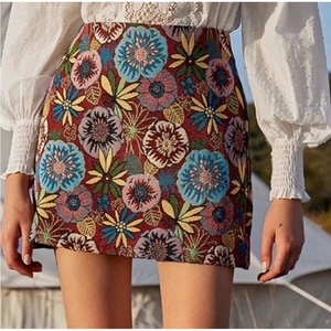 Shein Floral Tapestry Mini Skirt Size L 8/10 Multicolor Flower Pattern - Picture 1 of 11