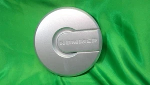 ⭐⭐Genuine OEM 03-07 H2 OEM Wheel Center Cap - Used with Scratches 09594461⭐⭐ - Picture 1 of 3