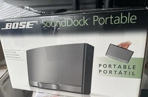 NUOVO Bose sounddock portatile per vecchio iPod 30 pin nella scatola originale Bose Sound - Foto 1 di 9