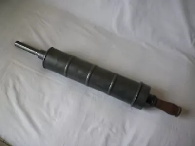 outil ancien, seringue de vétérinaire - Photo 1/2