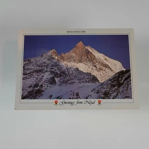 Postal vintage de saludos de Machapuchre desde Nepal  - Imagen 1 de 9