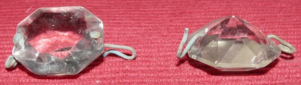 Pampille octogonale cristal ancien 19x18 mm – Lustre XIXe REF 790 - Photo 1/1