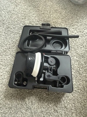 Mini lente de enfoque de seguimiento Tilta FF-T06 15 mm control de zoom Foto 1 de 4