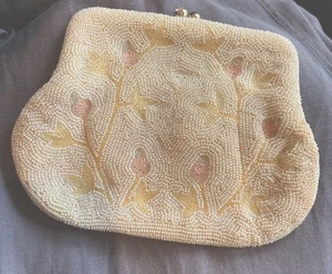 A Debbie Vintage White Multi Colored Beaded Evening Purse Clutch Small - Picture 1 of 3