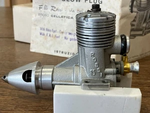 Rossi R15 Normale RV diesel boxed model engine team race .15 2.5 F1 - Picture 1 of 16
