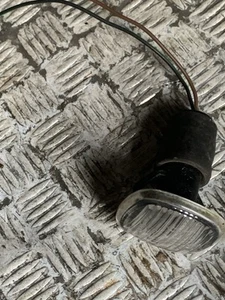 SKODA FABIA OCTAVIA SUPERB ROOMSTER WING TURN SIGNAL INDICATOR 1U0949127A - Picture 1 of 2