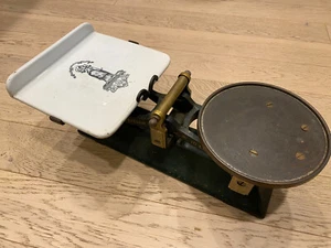 Antique Countertop Balance Scale E pilgrim Norwich Brass and Ceramic Plates. - Picture 1 of 14