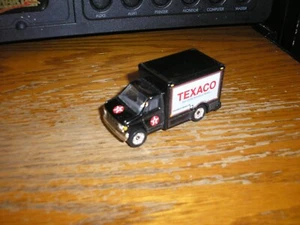 Nice Matchbox Real Rider 1/80 Heavy Duty Texaco Ford Box Delivery Truck Free SH - Picture 1 of 4