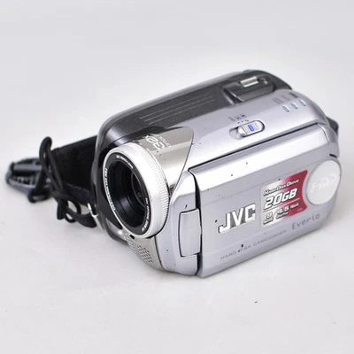JVC Everio GZ-MG21U Silver 20 GB Hard Disk Drive Digital Video Camera Not Tested - Image 1 of 4