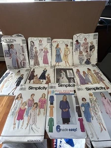 Lot Of 11 Sewing Patterns McCall's Simplicity - Picture 1 of 8