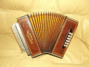 Diatonisches Akkordeon / Handharmonika, Accordion Husberg & Comp. Neuenrade - Bild 1 von 12
