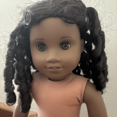 Muñeca American Girl Cecile Usada en Excelente Condición Foto 1 de 4