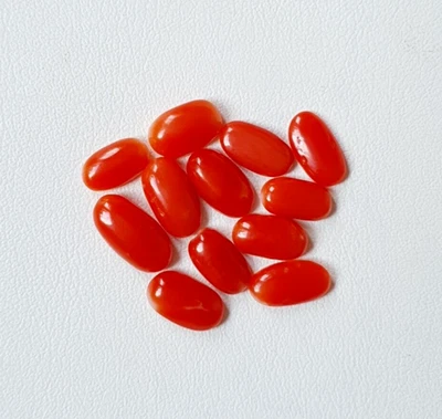 100% japonés "Rojo" Mar Vintage Cabujón suelto de forma ovalada de coral de... - Imagen 1 de 4