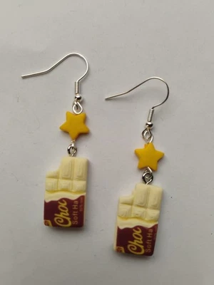 ORECCHINI IN FIMO FATTI A MANO CIOCCOLATO WONKA BARRETTA  - Immagine 1 di 3