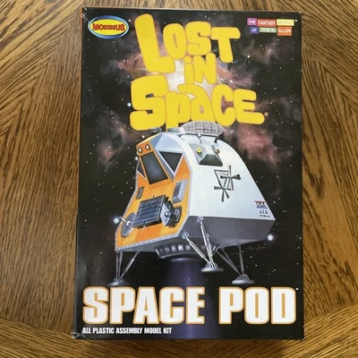 Space Pod - Lost In Space - Moebius Assembly 启动塑料套件 #901 — 第 1/4 张图片