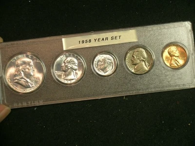 1958-P  Very Choice BU  Philadelphia Mint Year Set                  -    58P55 - Image 1 of 4