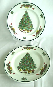 Two Johnson Brothers Victorian Christmas Dinner Plates 10 inch Diameter - Picture 1 of 7