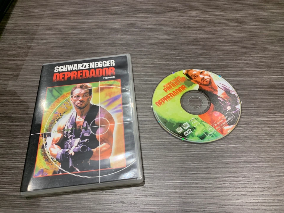 Predator DVD Arnold Schwarzenegger - Image 1 of 1