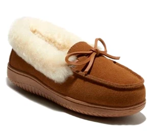 dluxe by dearfoams Damen Lammfell Mokassin mit Fellmantel Hausschuhe - Kastanie - Bild 1 von 3