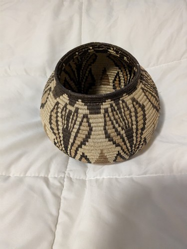 Picture 1 of 3