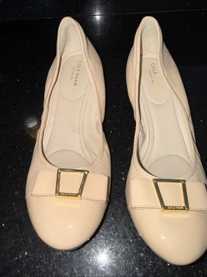 Cole Haan Grand OS Tova Bow Ballet Flat 10B Nude Leather Comfort W09951 - Image 1 of 4
